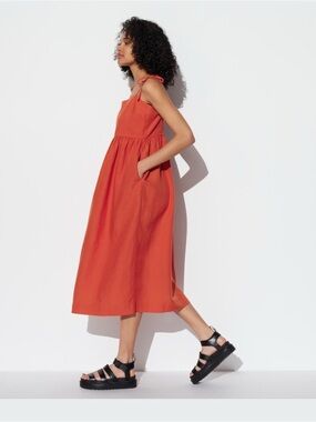 Uniqlo Tie-Shoulder Midi Dress NWT
